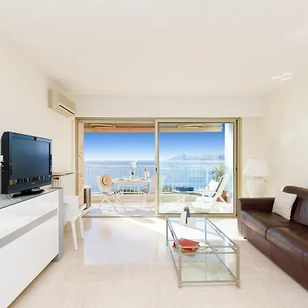 On La Croisette Fabulous Sea View 1 Bed
